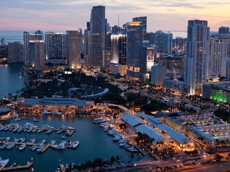 600 NE 1st Ave - Florida - Miami - 33132